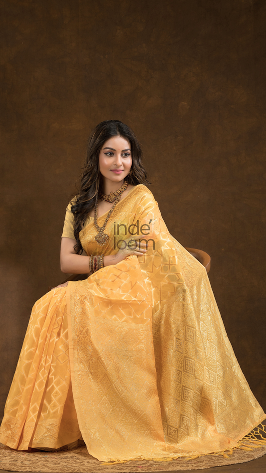 Geometric woven design Silk blend Saree | Sunflower Yellow