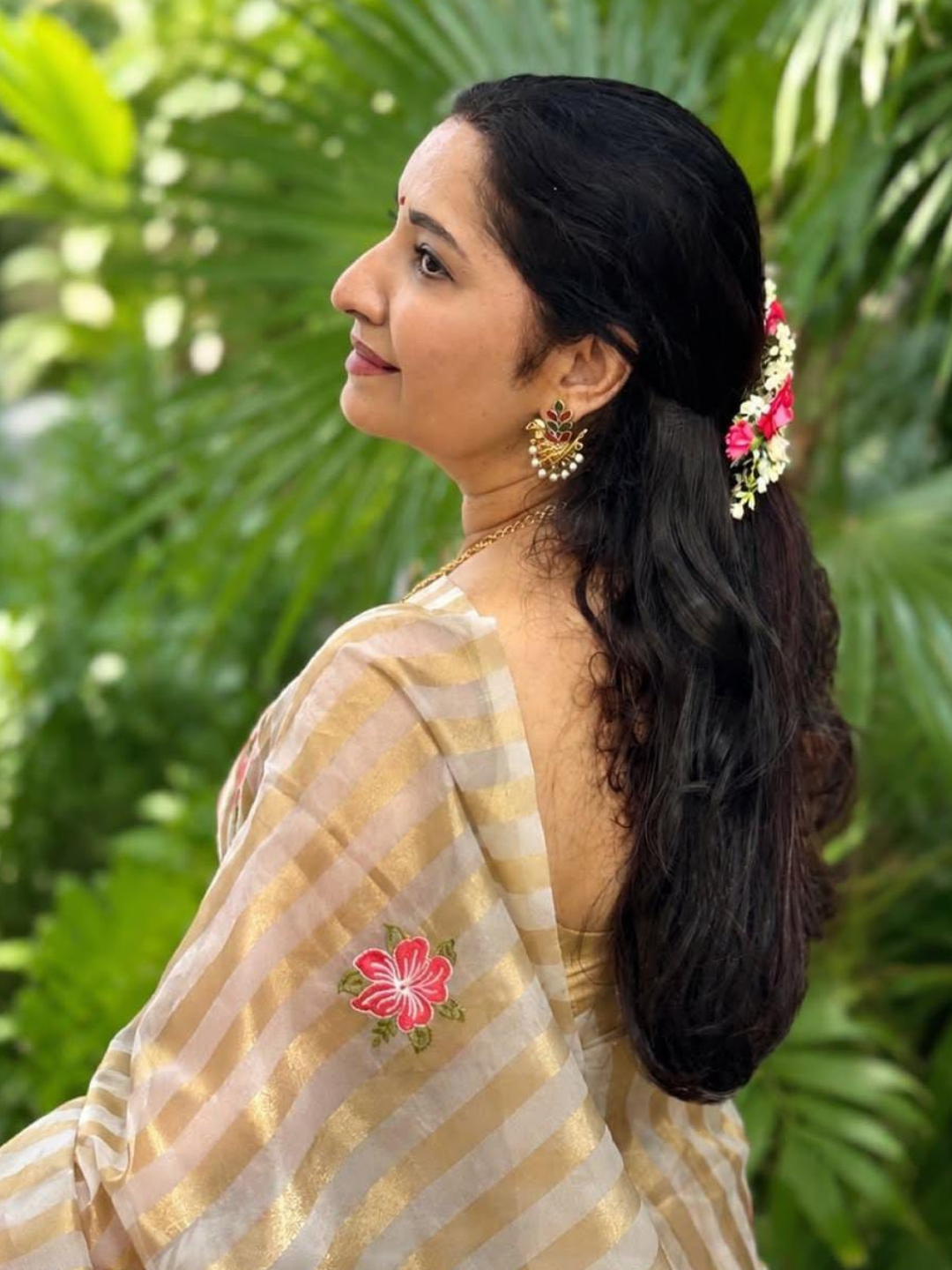 Classic Benarasi Semi Silk Saree | Beige Gold