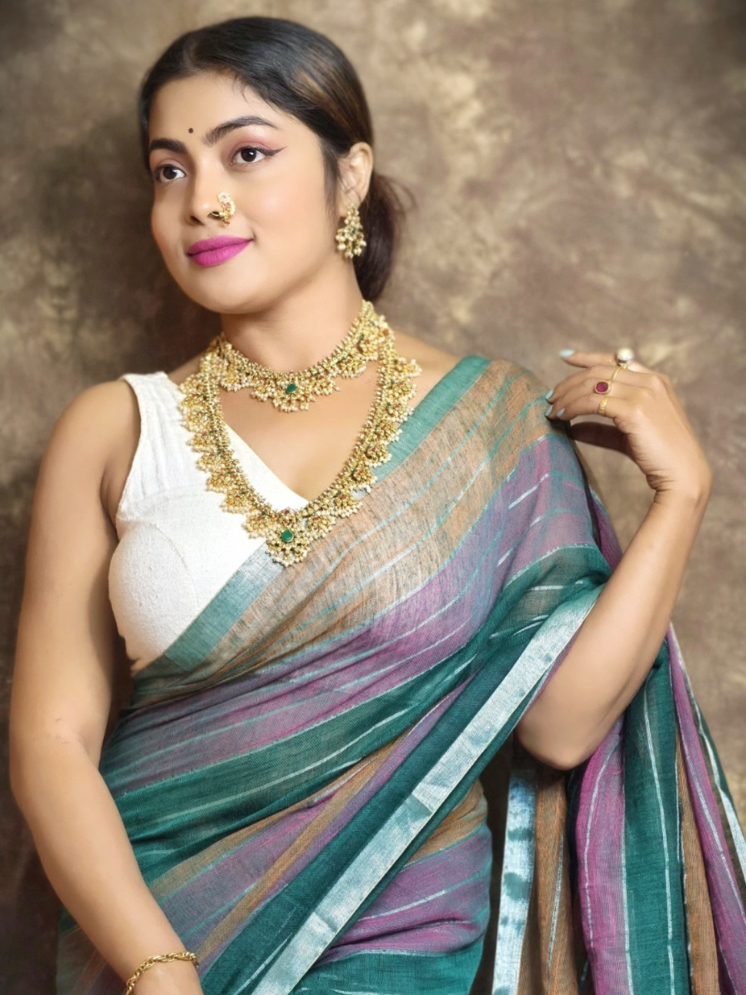 Handloom Handloom Linen Saree  |  Deep Teal