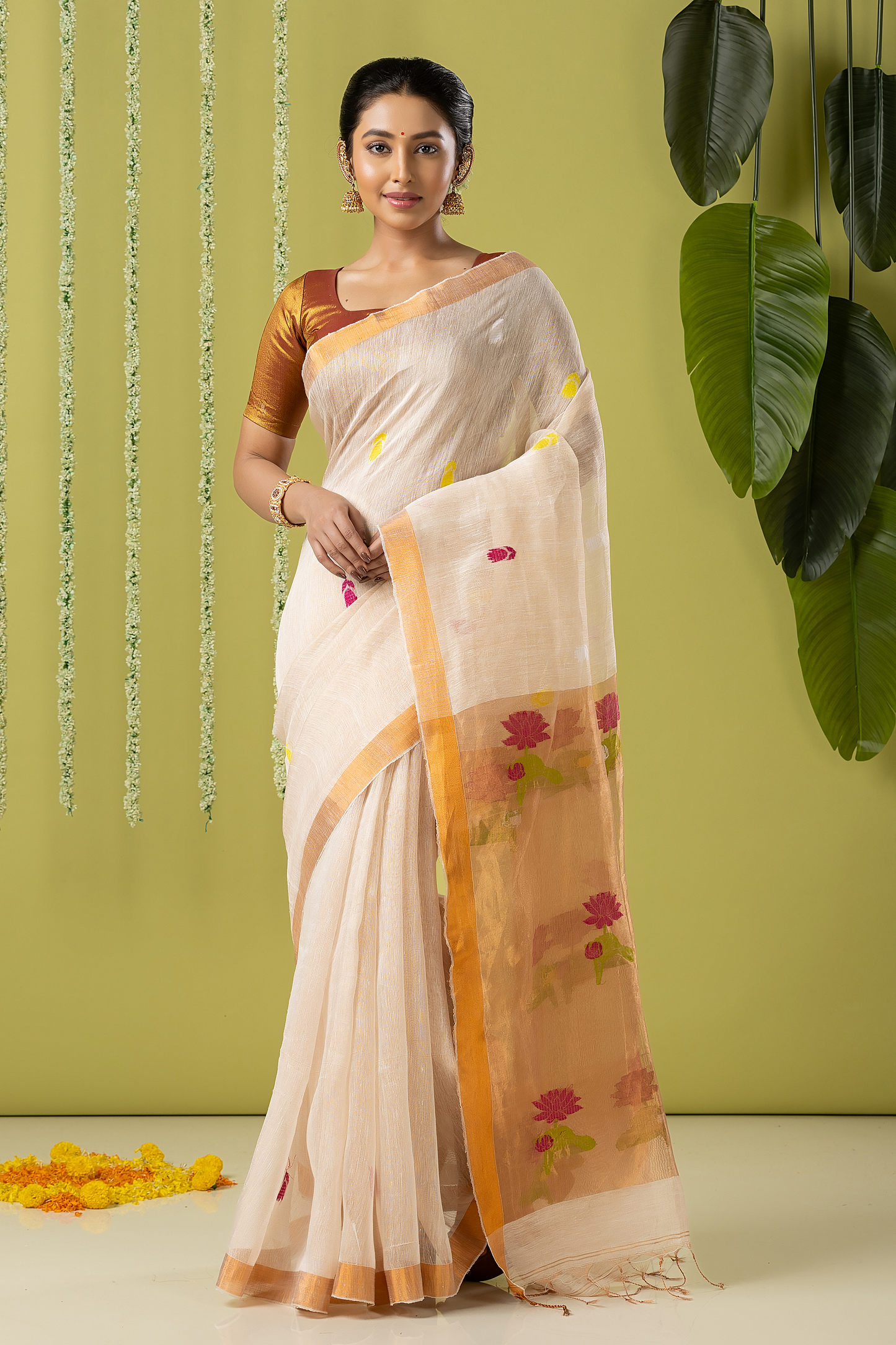 Handwoven Jamdani Muslin Saree | Off-White and Gold | All-over Buttas with All-over Jamdani weaves