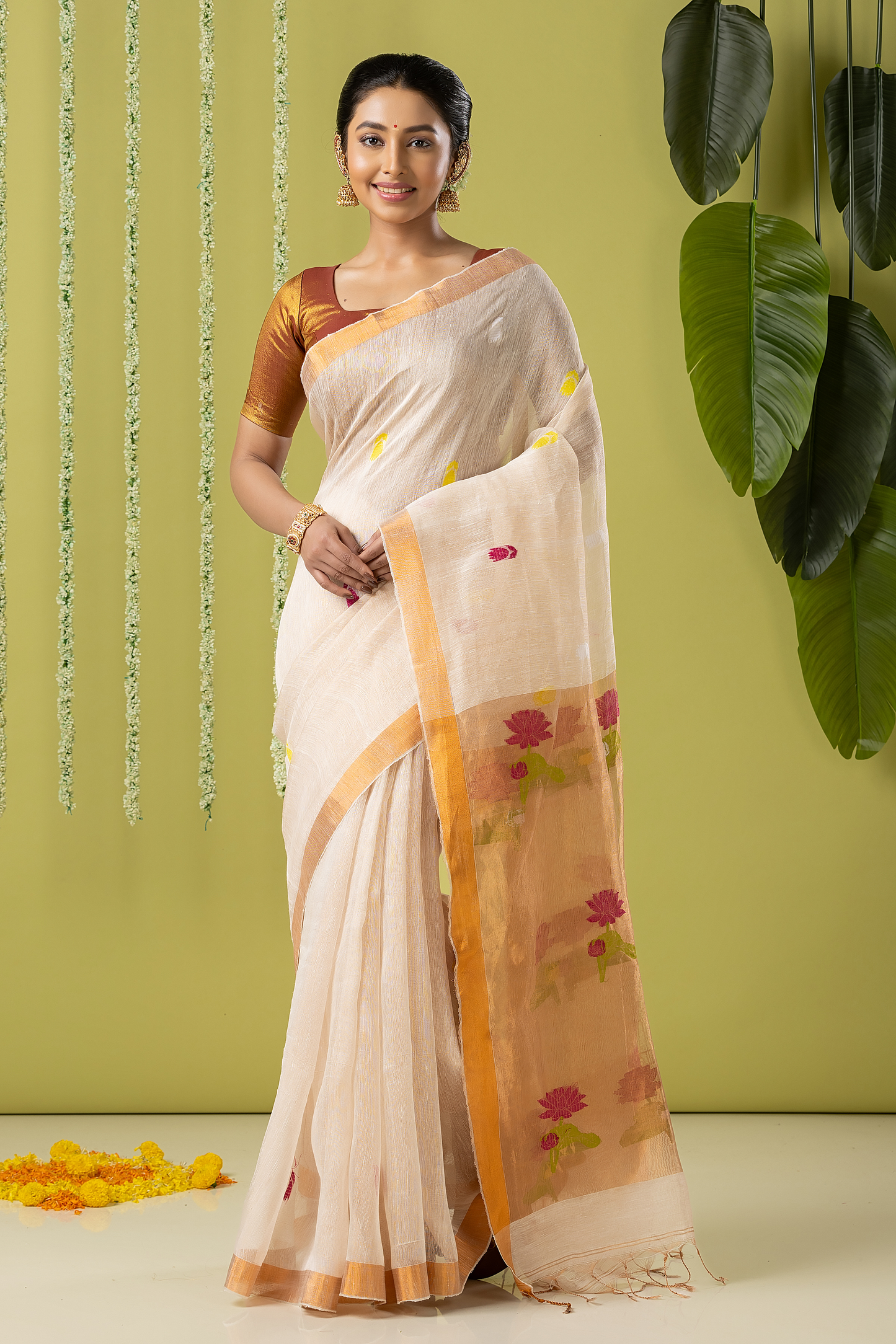 Handwoven Jamdani Muslin Saree | Off-White and Gold | All-over Buttas with All-over Jamdani weaves