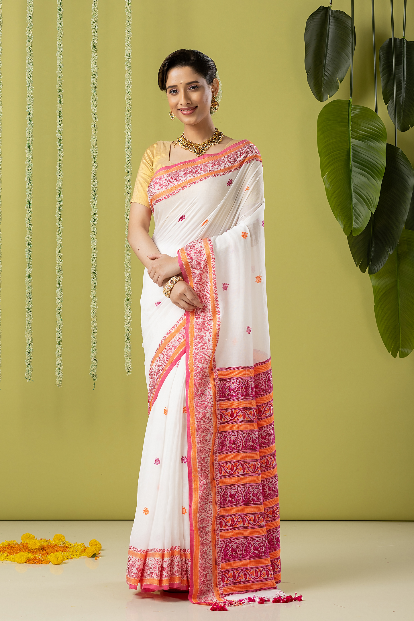 Handwoven Jamdani Muslin Saree | White and Red | All-over Buttas with All-over Jamdani weaves