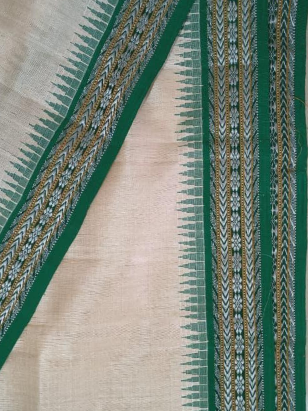 Handwoven Pure Vidarbha Tussar Silk Saree  |  Cream White