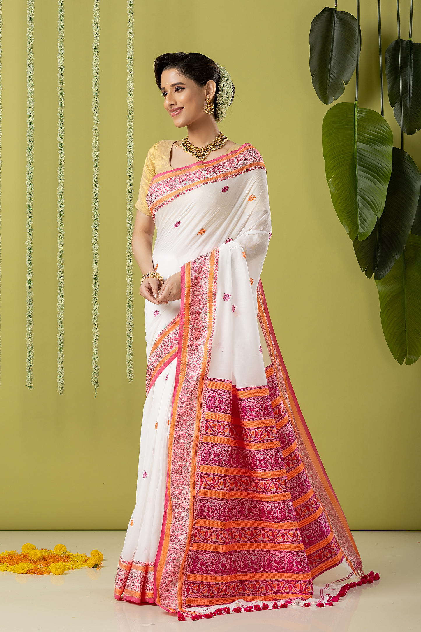 Handwoven Jamdani Muslin Saree | White and Red | All-over Buttas with All-over Jamdani weaves