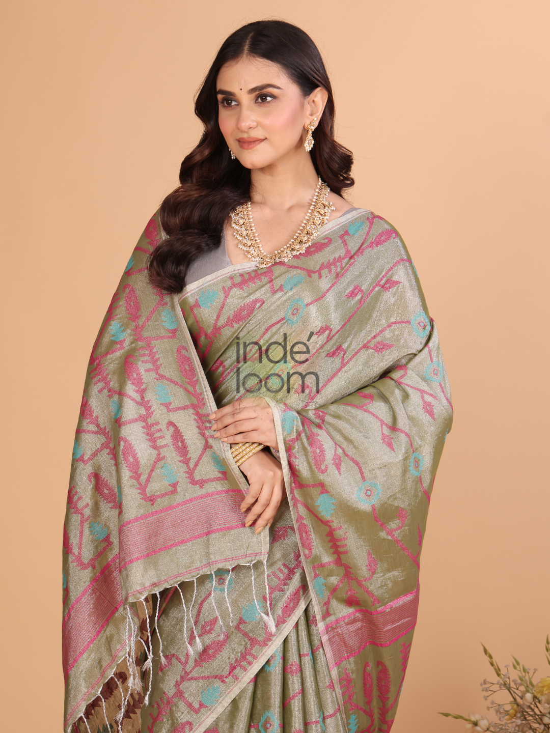 Tissue Jamdani Saree With Shaded Light Olive Green - 112