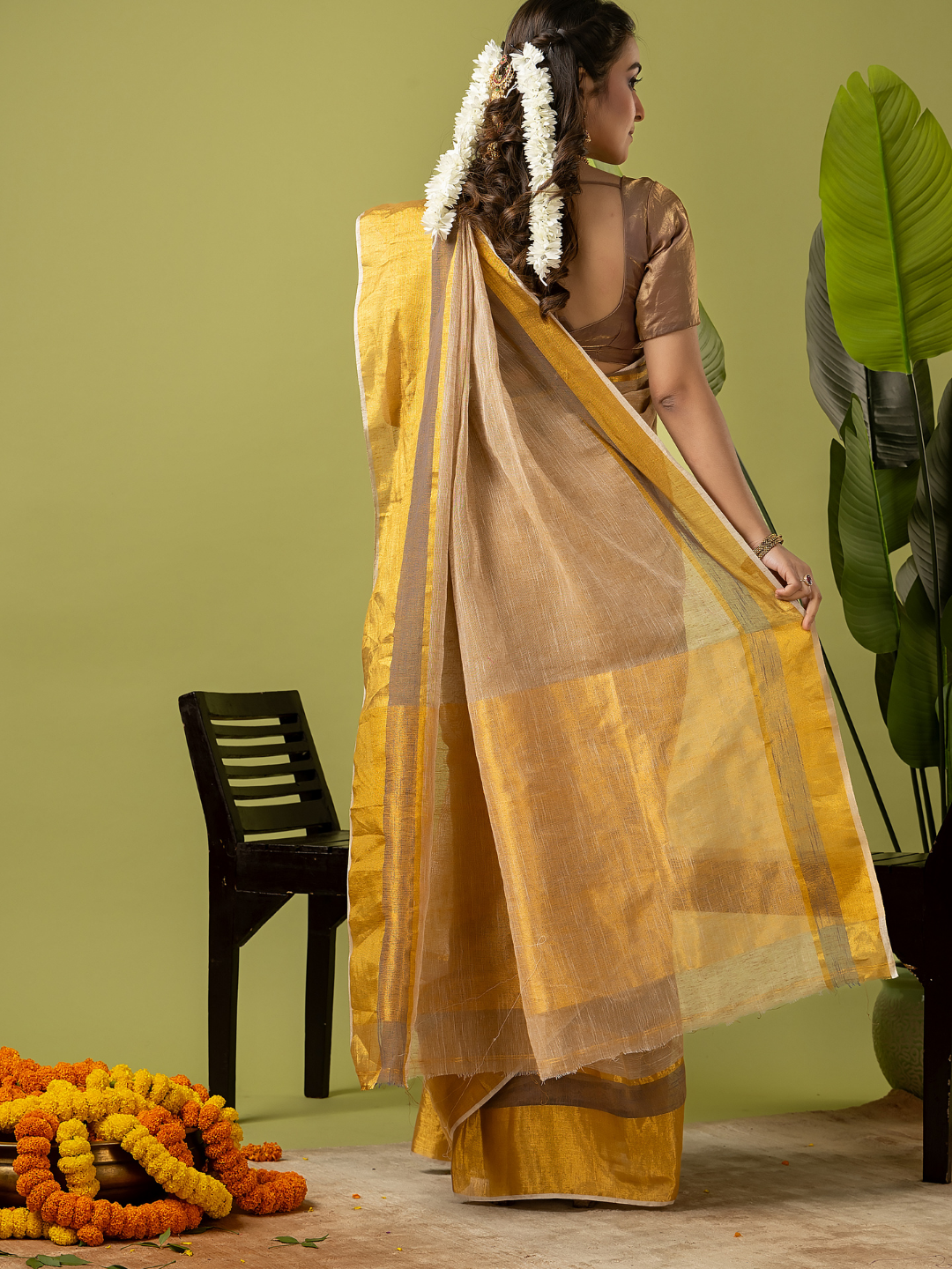 Pure Handloom Linen Saree | Pale Yellow  and Yellow  | Half and Half style with Contrast Border
