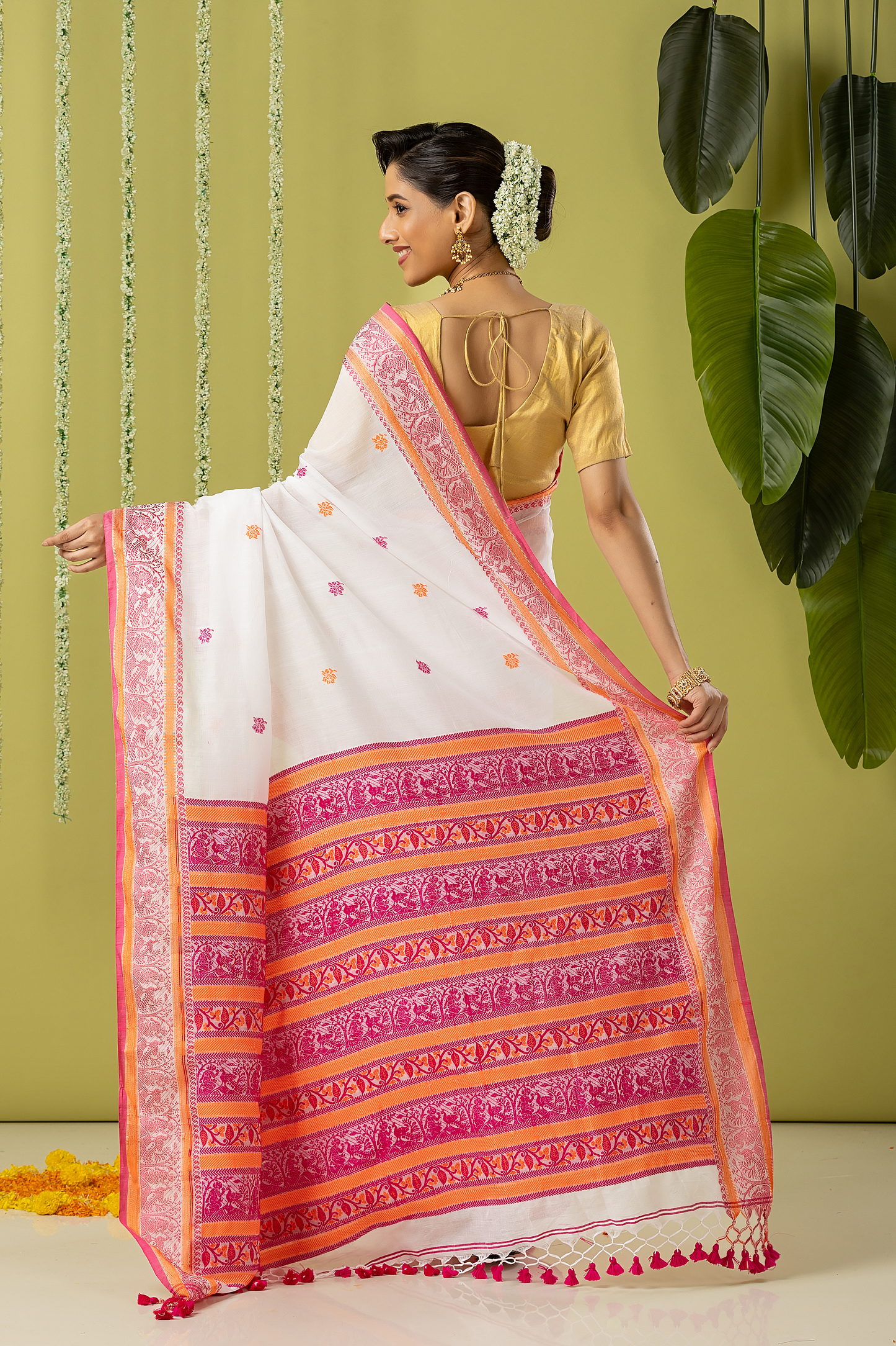 Handwoven Jamdani Muslin Saree | White and Red | All-over Buttas with All-over Jamdani weaves