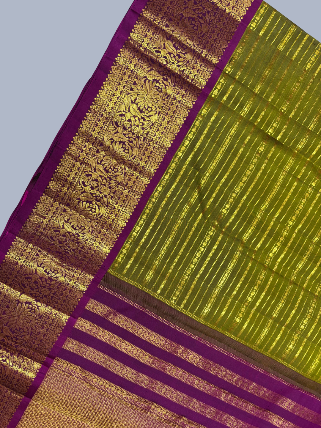 Pure Handwoven Gadwal Silk Saree With Forest Green -035