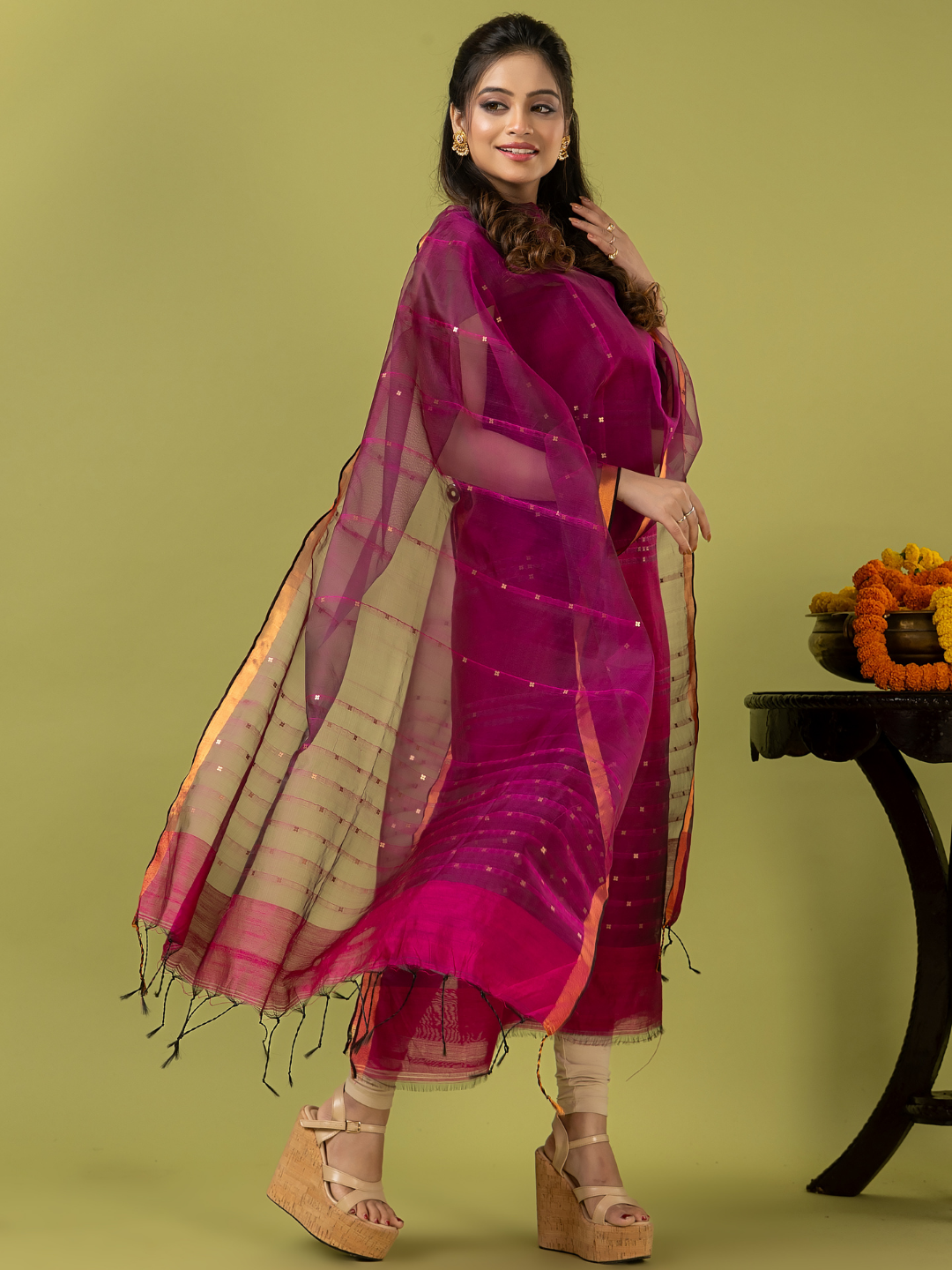 Handwoven Jamdani Muslin Unstitched 2-piece Kurti | Fuchsia Pink