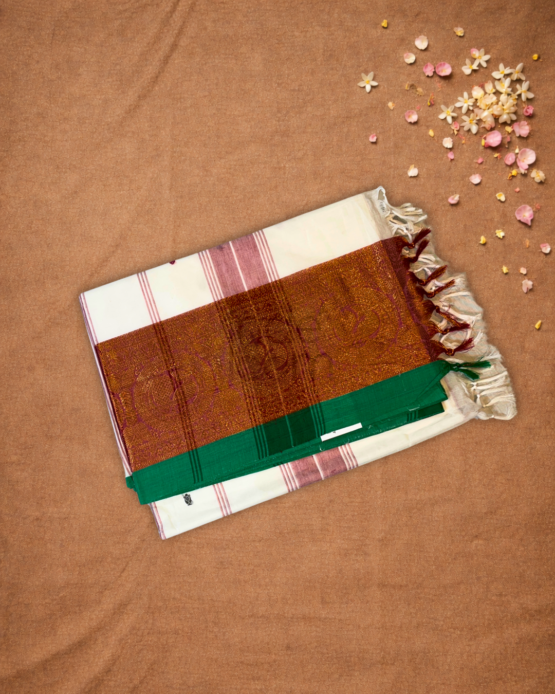 Chettinad Cottton Saree With Off White