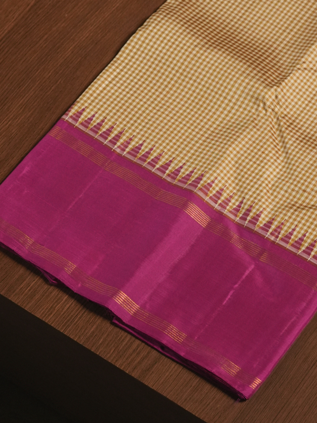 Kanjivaram Saree in Magenta