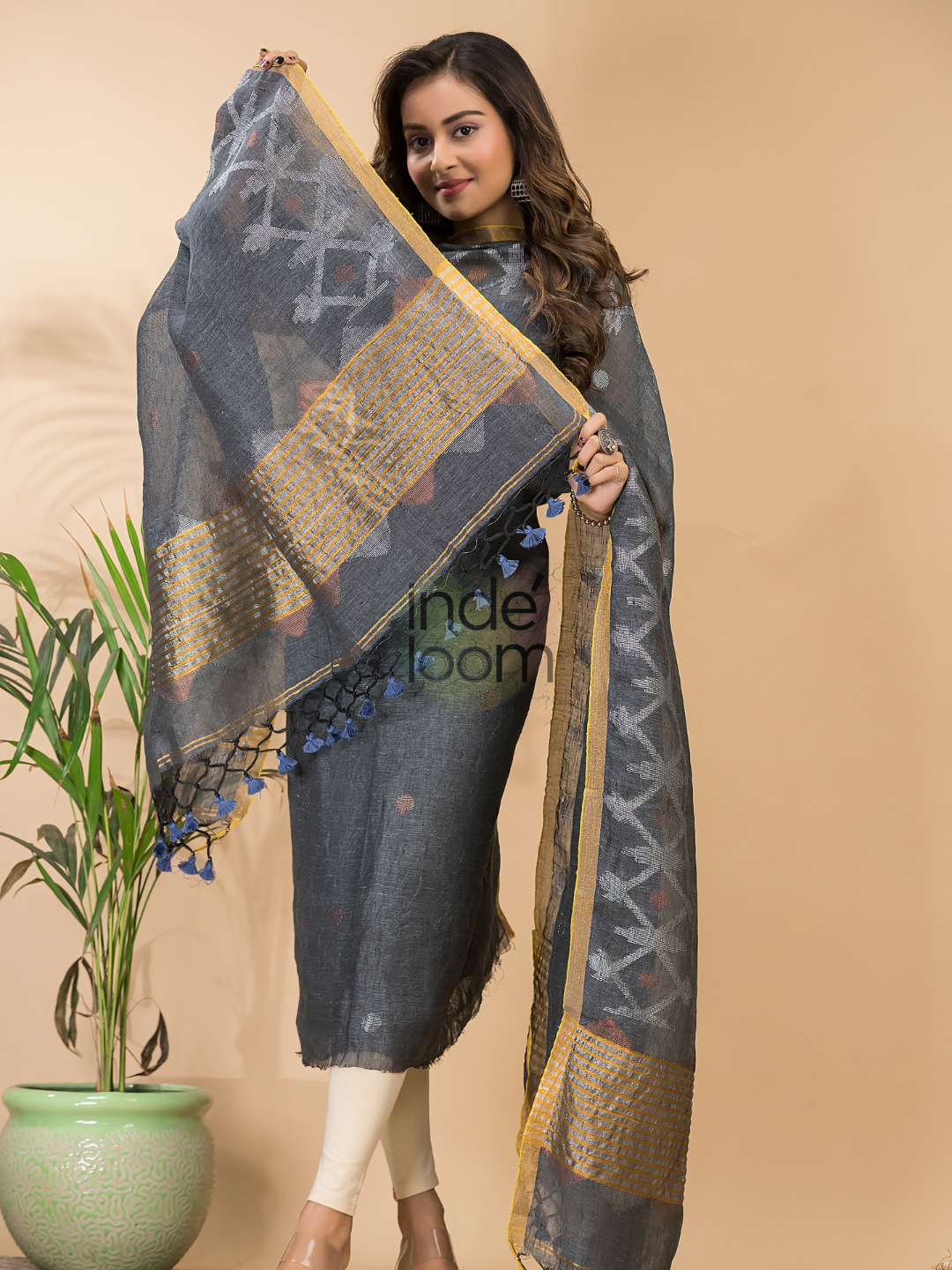 Silver White 2-Piece Set Kurti & Dupatta (UNSTITCHED) - 122