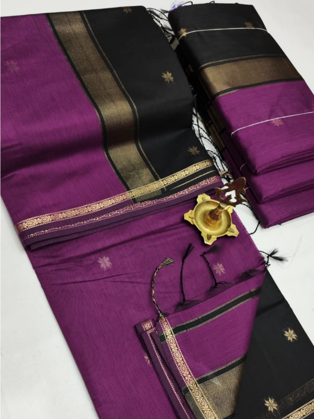 Maheshwari Silk Cotton Saree – Festive Elegance | Deep Purple