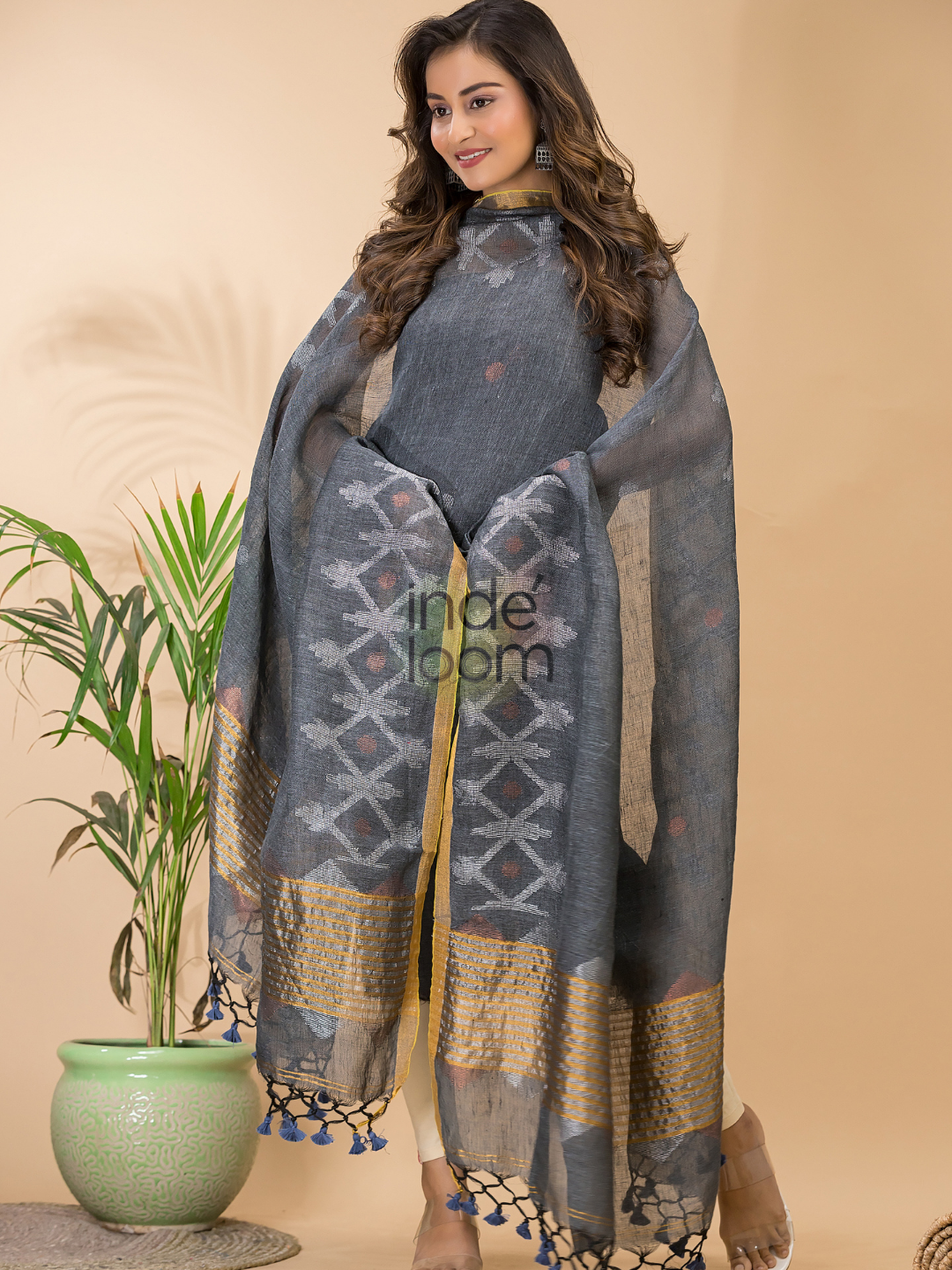 Silver White 2-Piece Set Kurti & Dupatta (UNSTITCHED) - 122