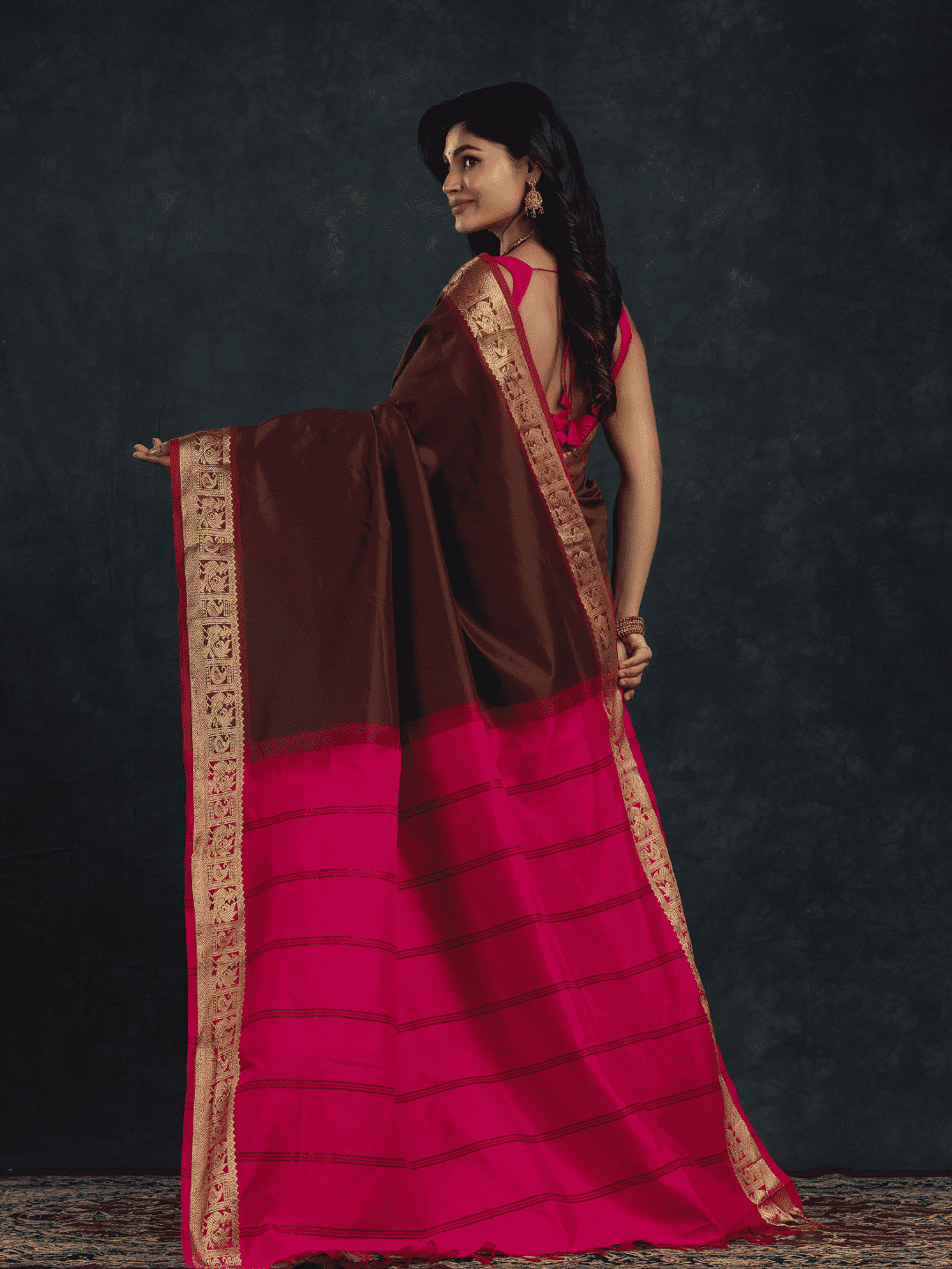 Pure Handloom Korvai Saree | Classic Korvai | Red and Brown