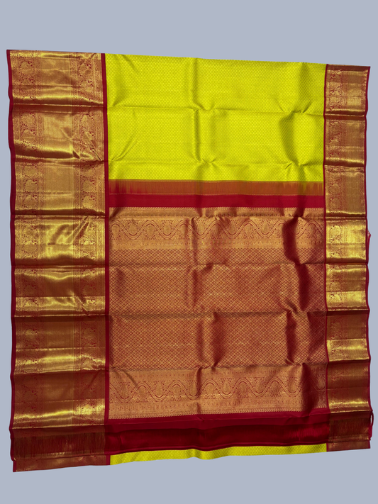 Pure Handwoven Gadwal Silk Saree With Pear Green - 031