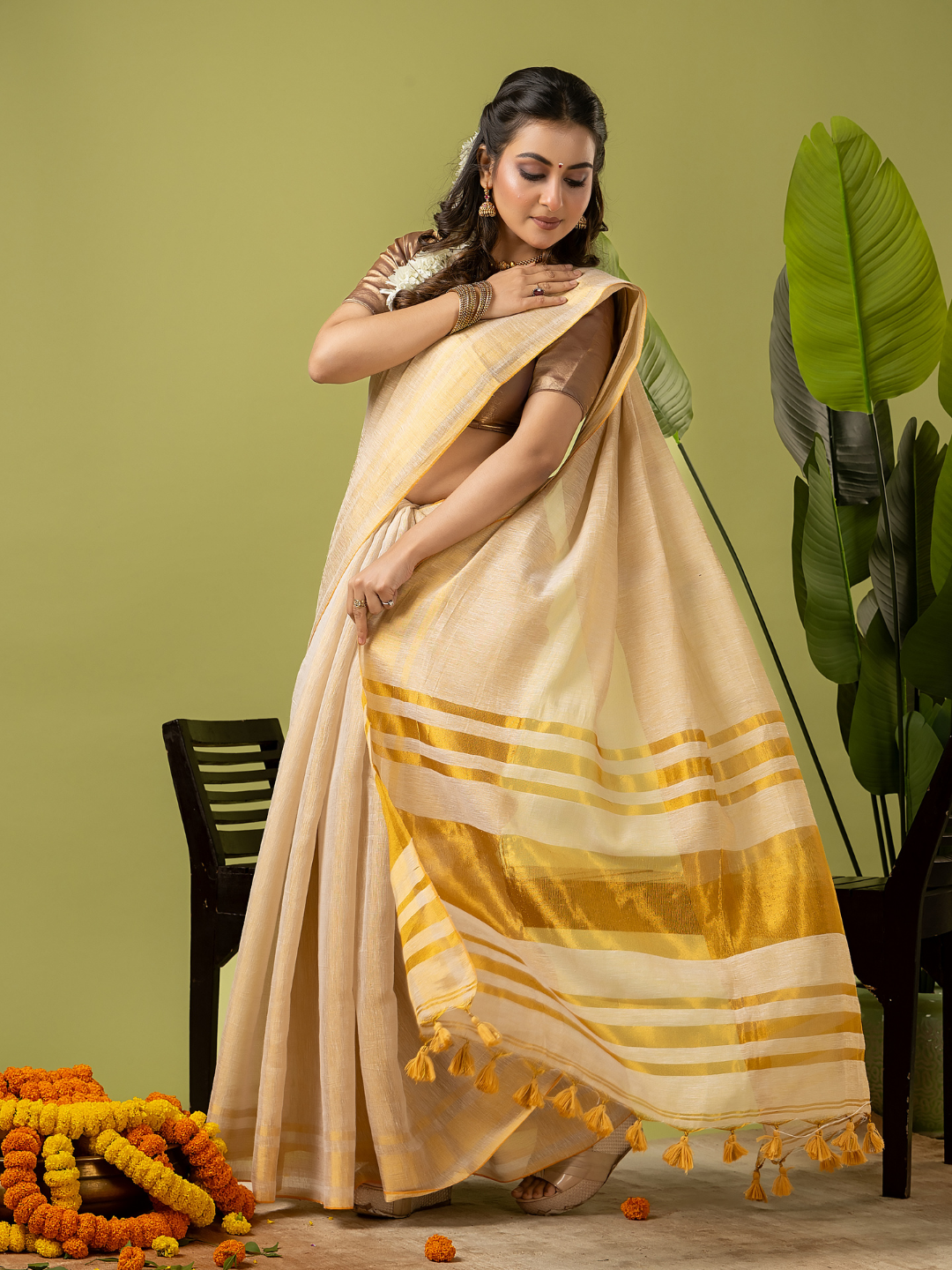Pure Handloom Linen Saree | Pastel Yellow  and Yelllow  | Half and Half style with Contrast Border