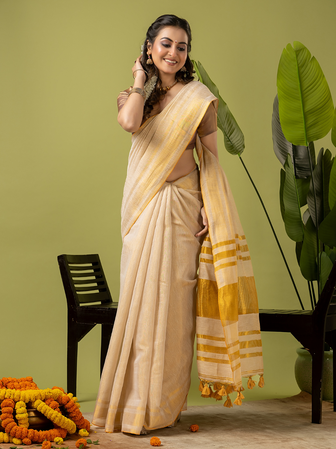 Pure Handloom Linen Saree | Pastel Yellow  and Yelllow  | Half and Half style with Contrast Border