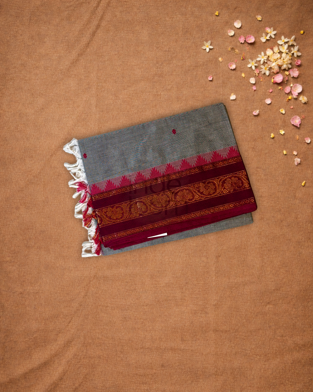 Chettinad Cottton Saree With Dove Gray