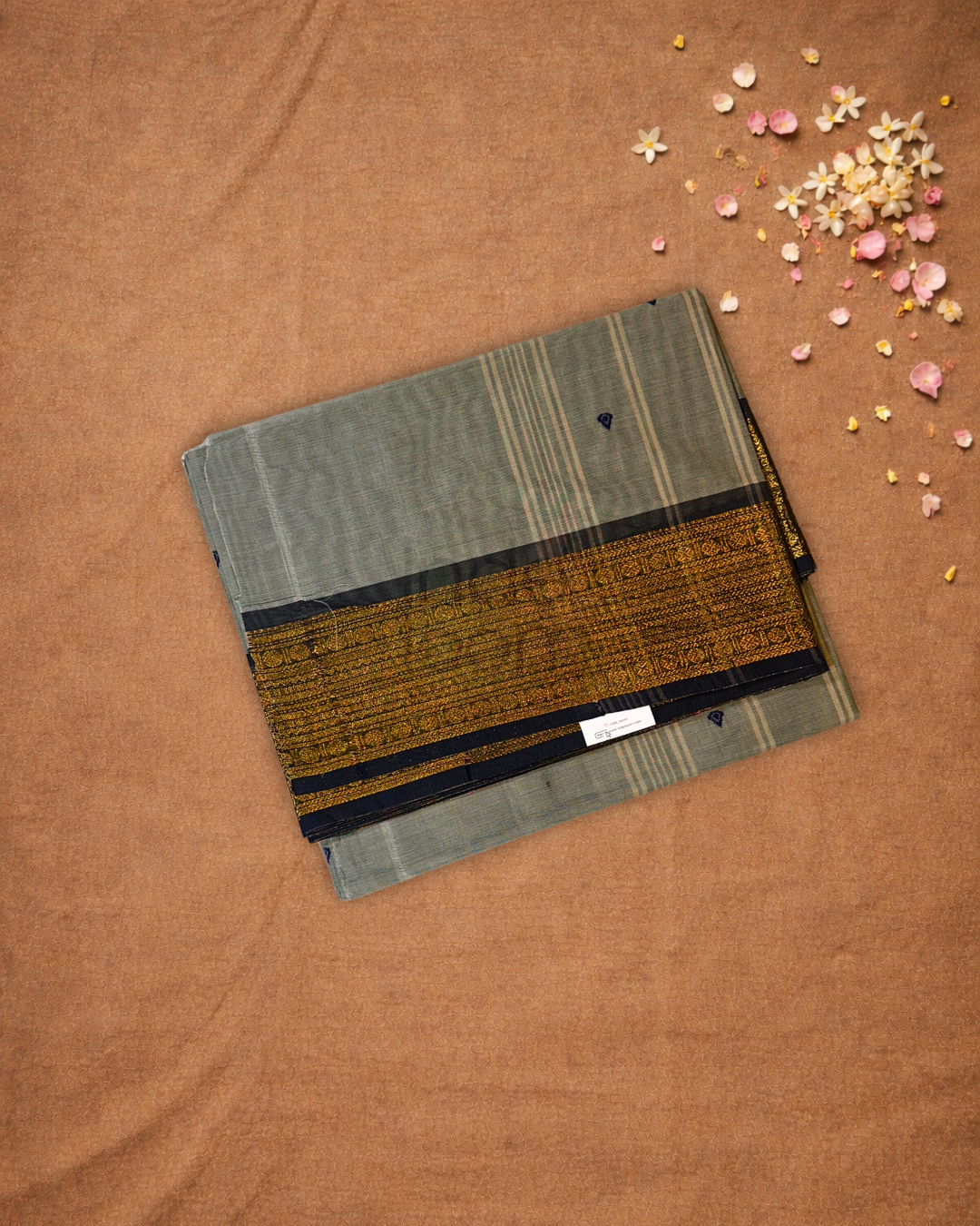 Chettinad Cottton Saree With Pale Gray