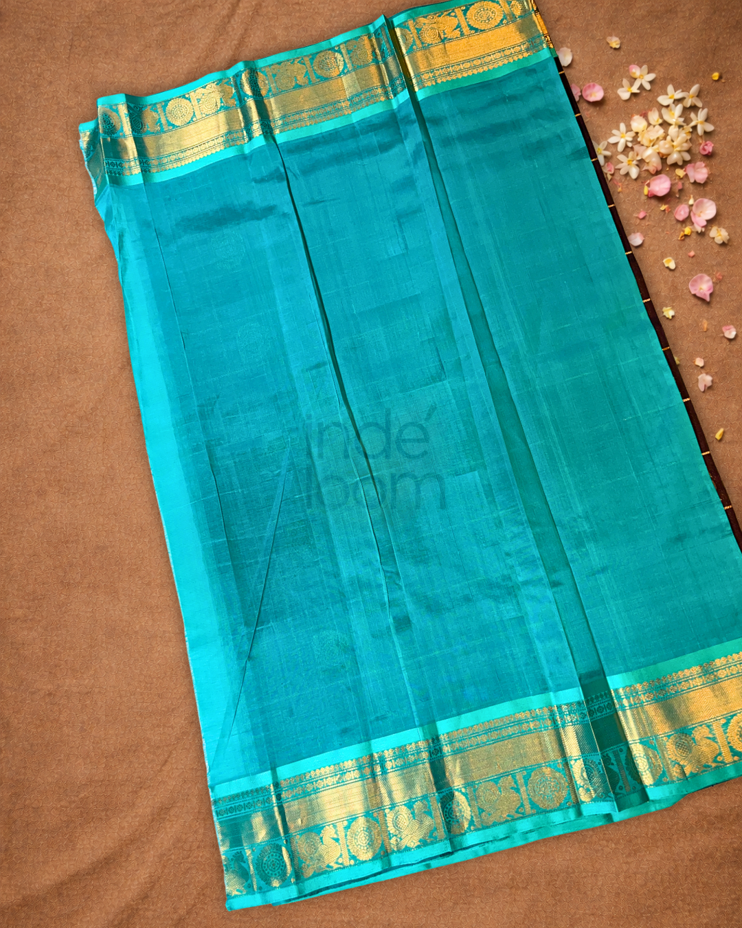 Handloom Handloom Silk Cotton Saree  |  Wine Red