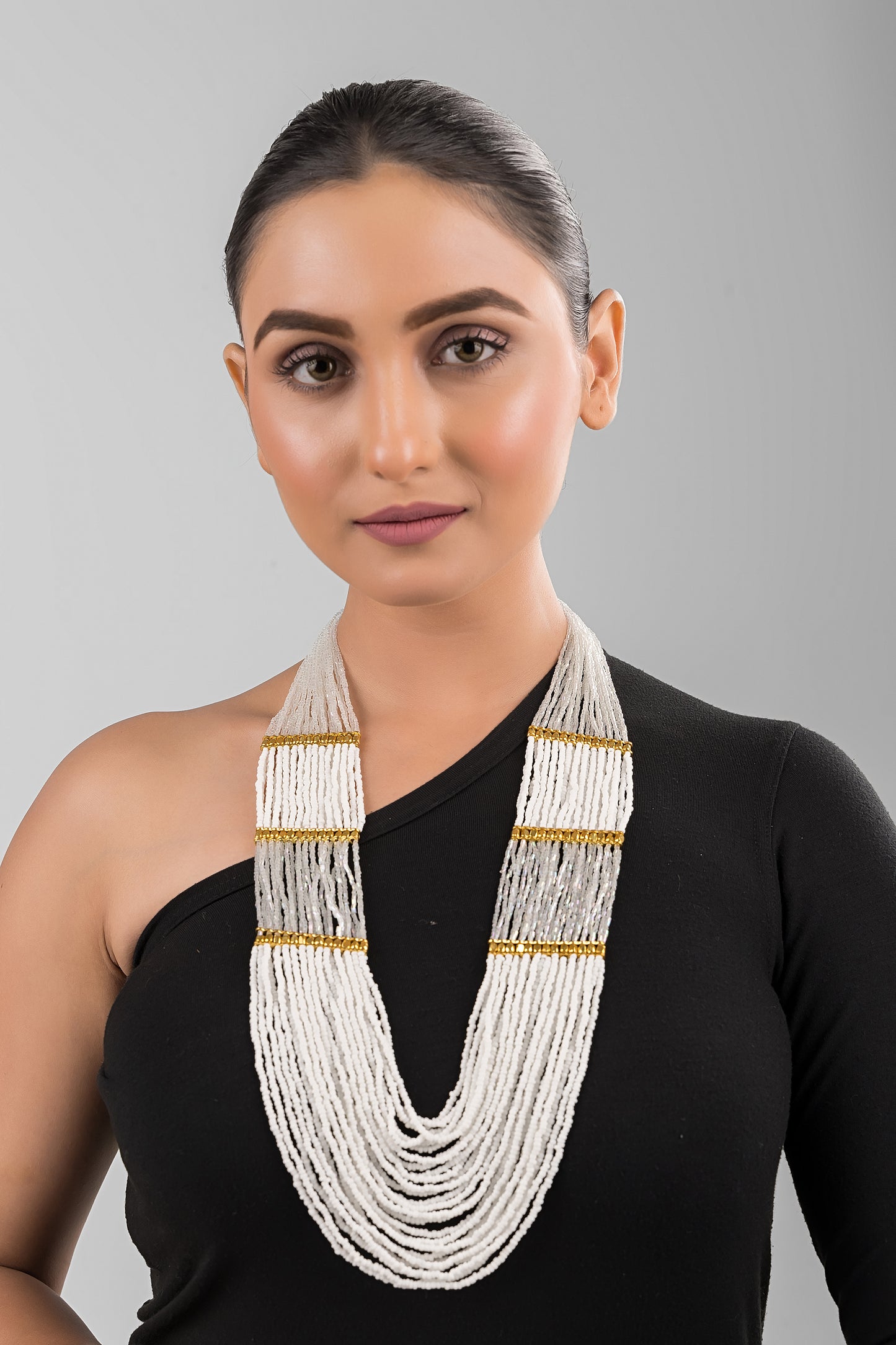 White Gulbahar Haar