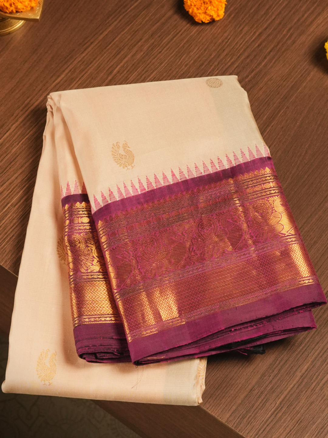 Silk Mark Certified Handloom Kanjivaram Slk Saree  |  Warm Ivory
