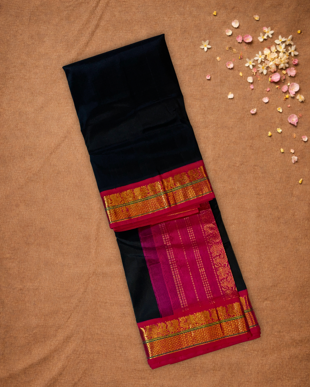Handloom Handloom Silk Cotton Saree  |  Midnight Black