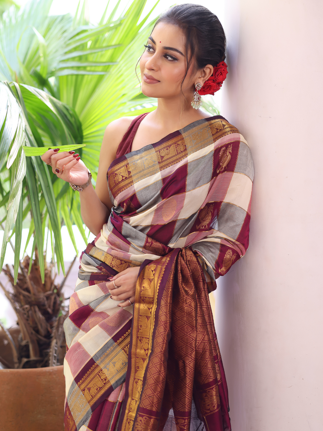 Pure Handloom Korvai Saree | Zari Checks White