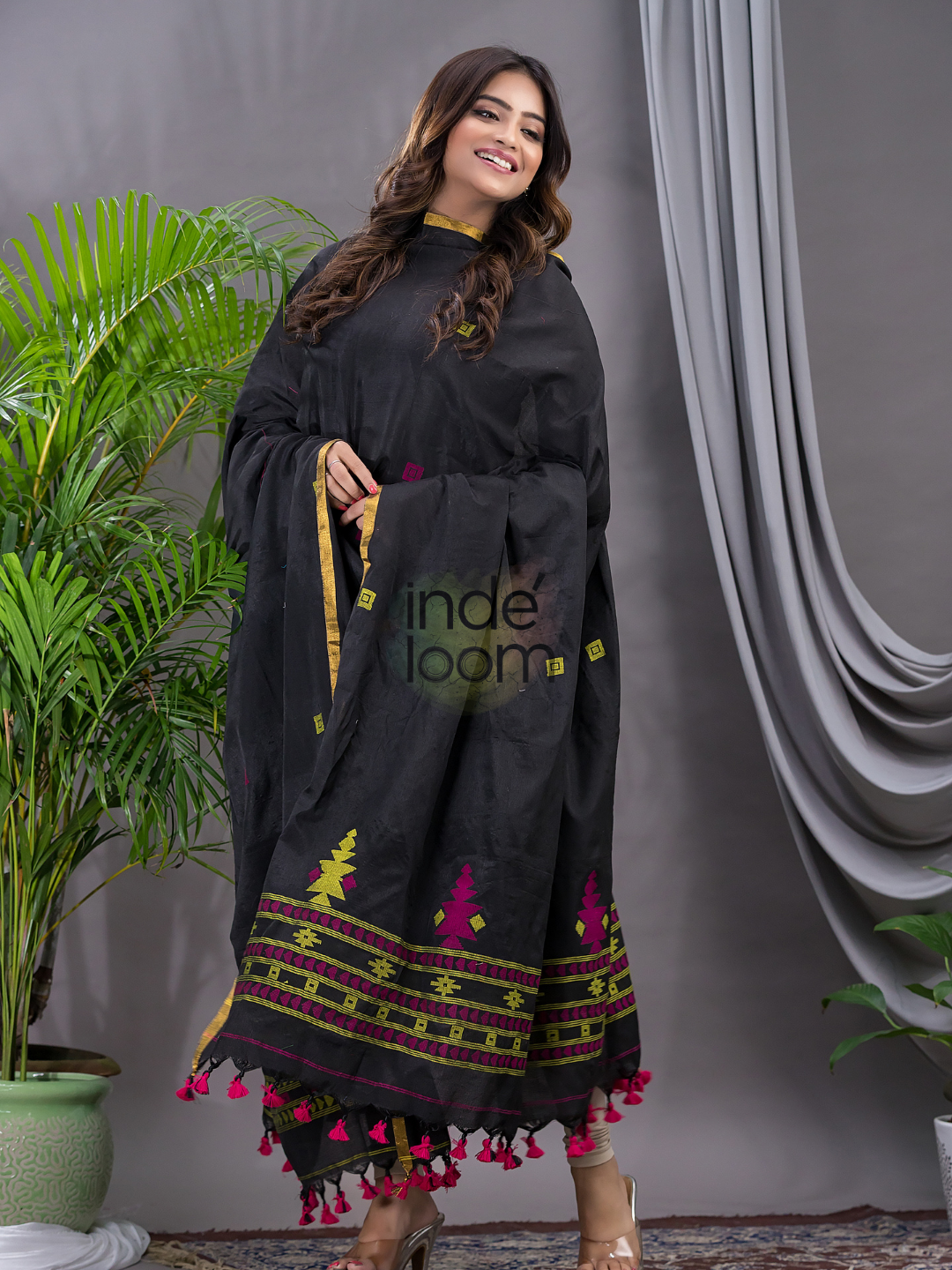 Coal Black Cotton Jamdani 2-Piece Set Kurti & Dupatta (UNSTITCHED) - 113