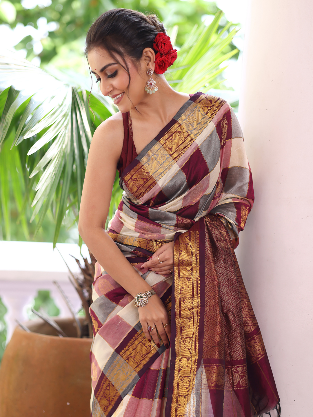 Pure Handloom Korvai Saree | Zari Checks White