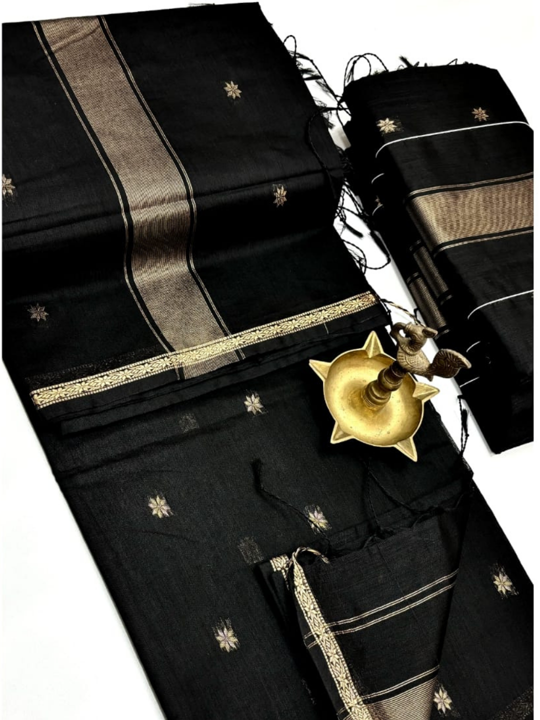 Maheshwari Silk Cotton Saree – Festive Elegance | Black