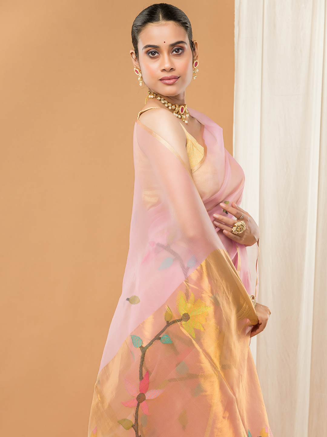 Tissue Muslin Jamdani Saree With Light Pink -007