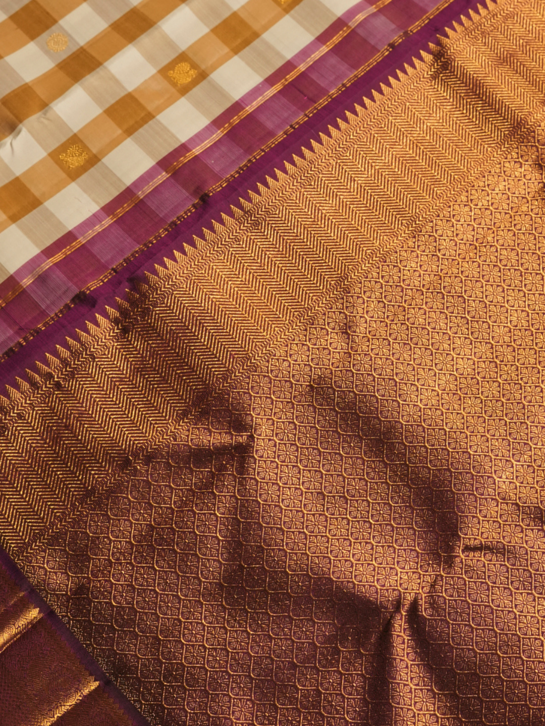 Silk Mark Certified Handloom Kanjivaram Silk Saree  |  Grape Purple