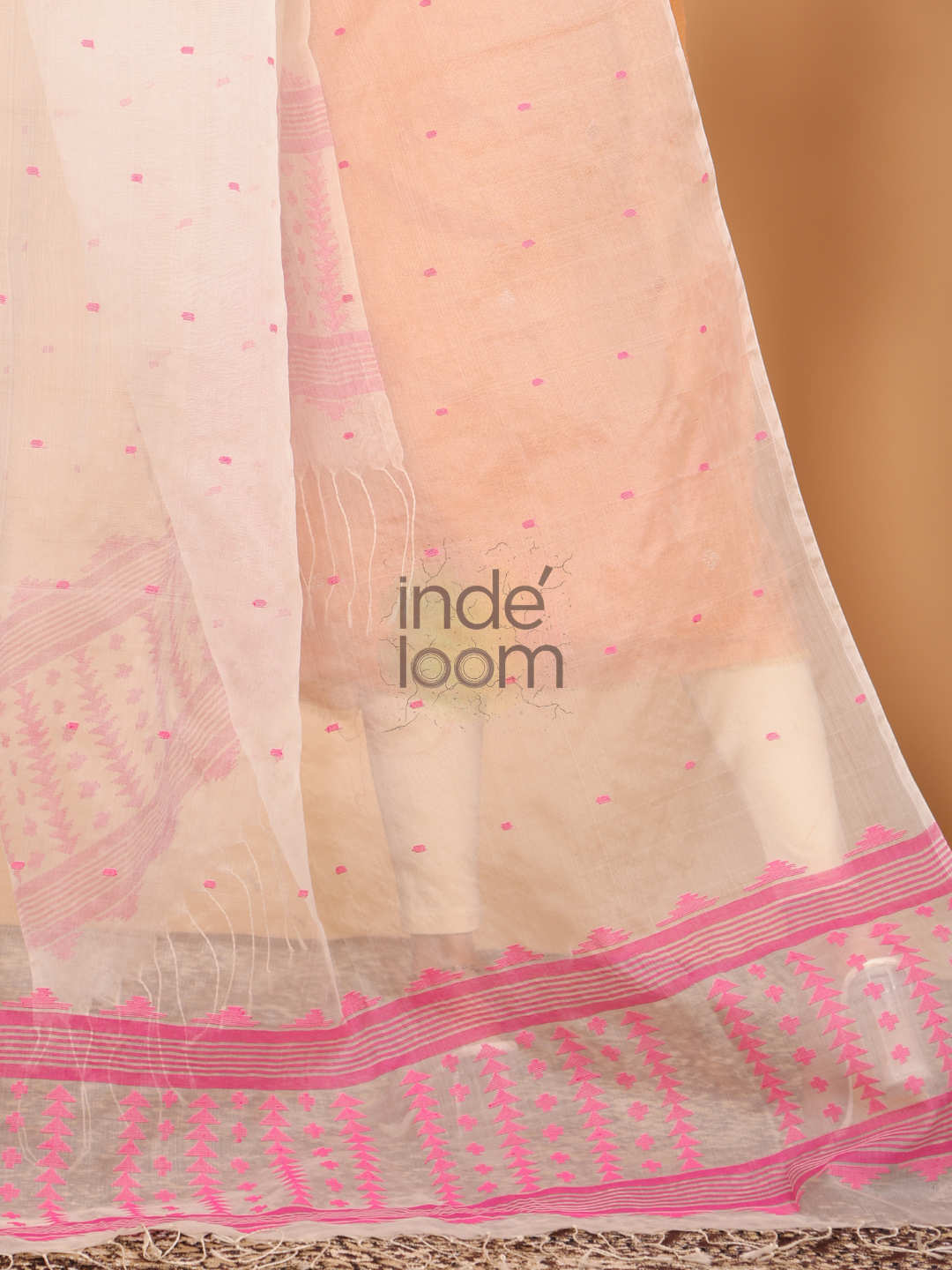 Pure Handloom Muslin Jamdani Dupatta With Light Pink - 003