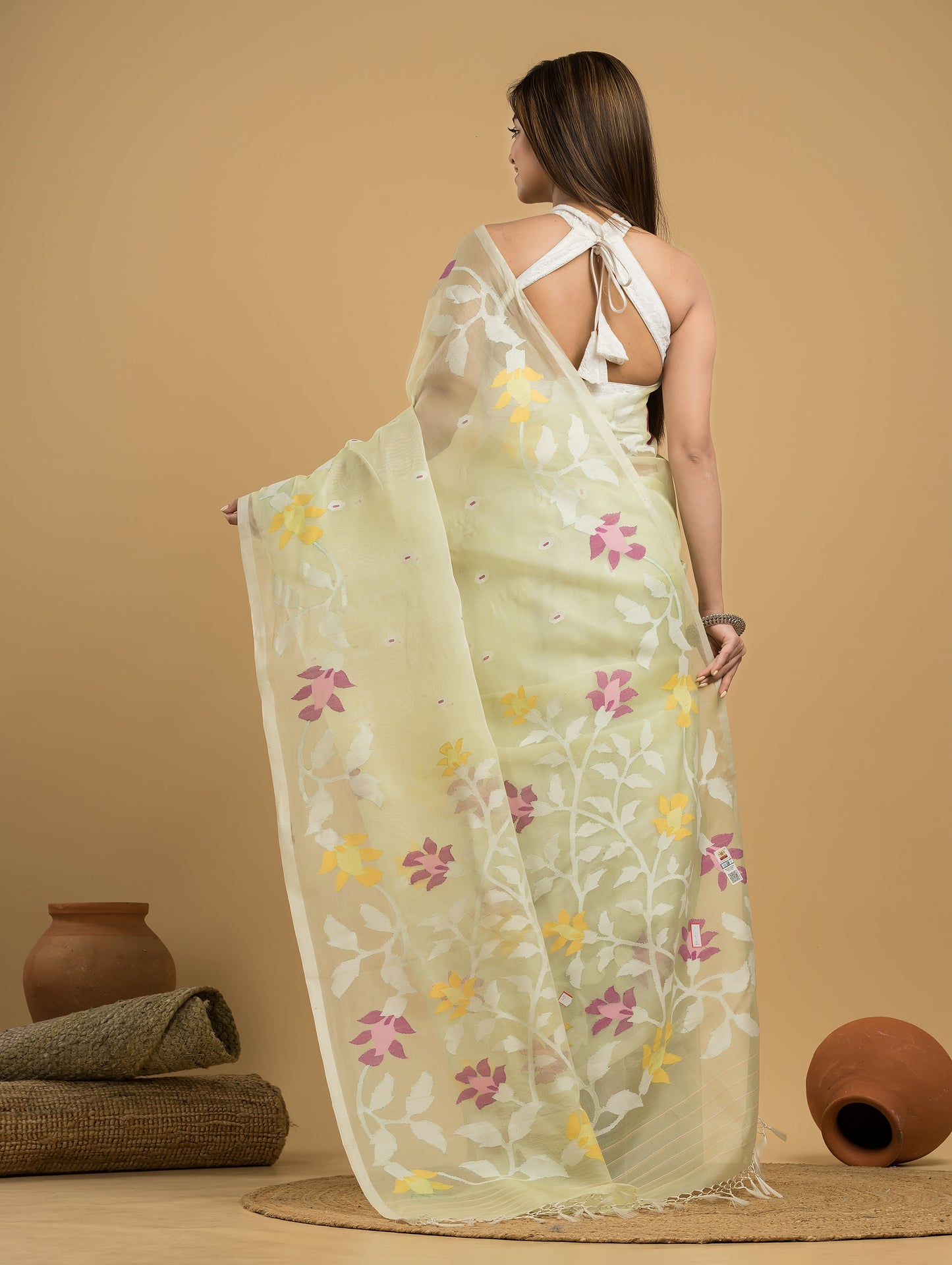 Handwoven Pure Jamdani Muslin Saree  |  Cream Beige
