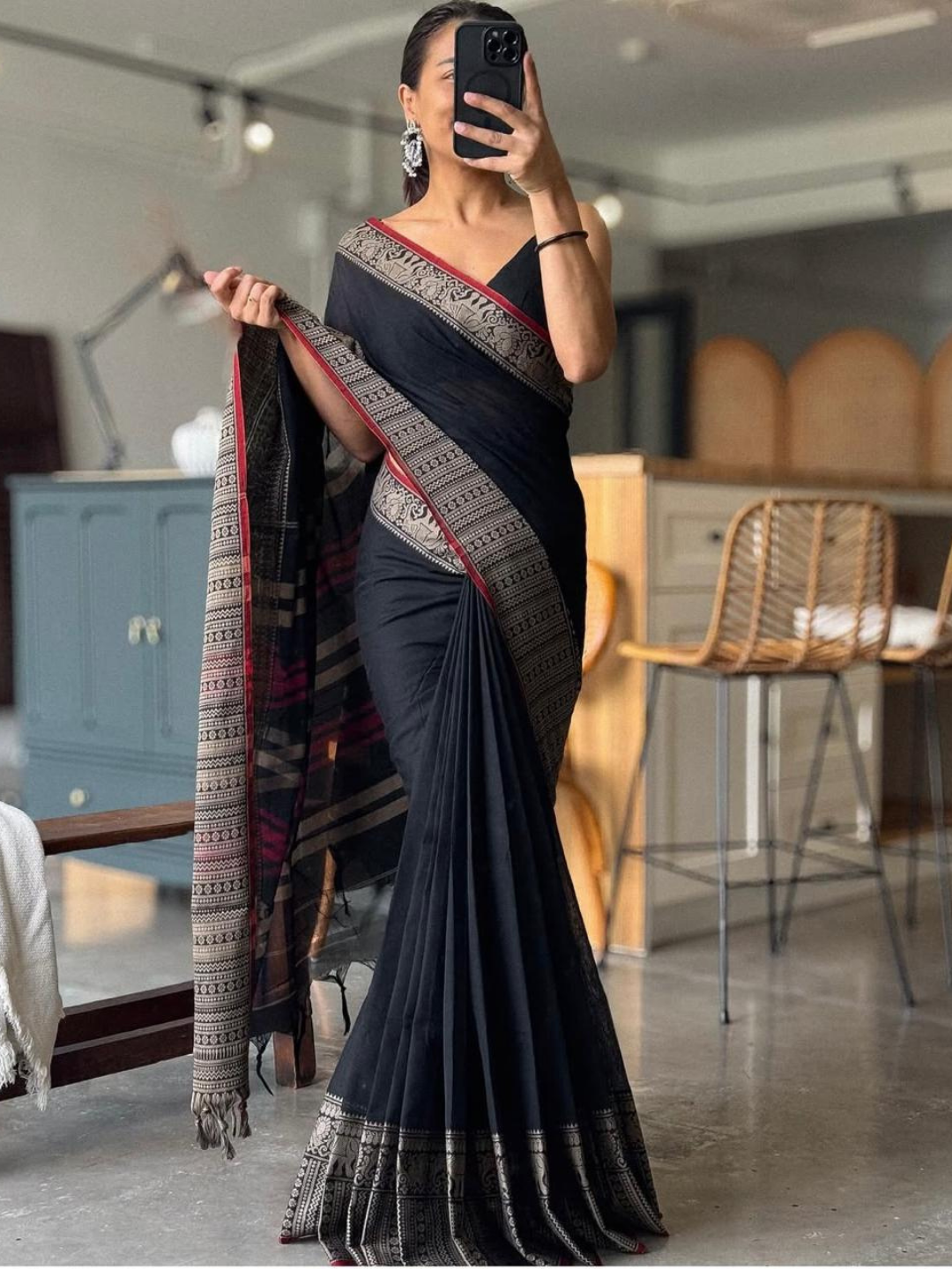 Handloom Narayanpet Cotton Saree | Black Navy