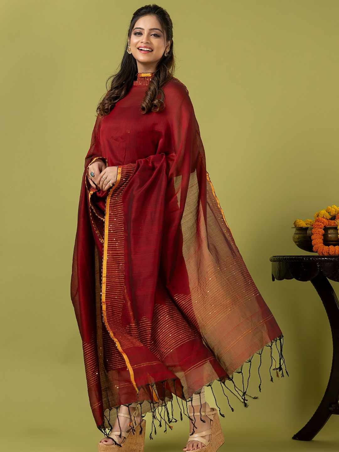 Handwoven Jamdani cotton Unstitched 2-piece Kurti | Crimson Red