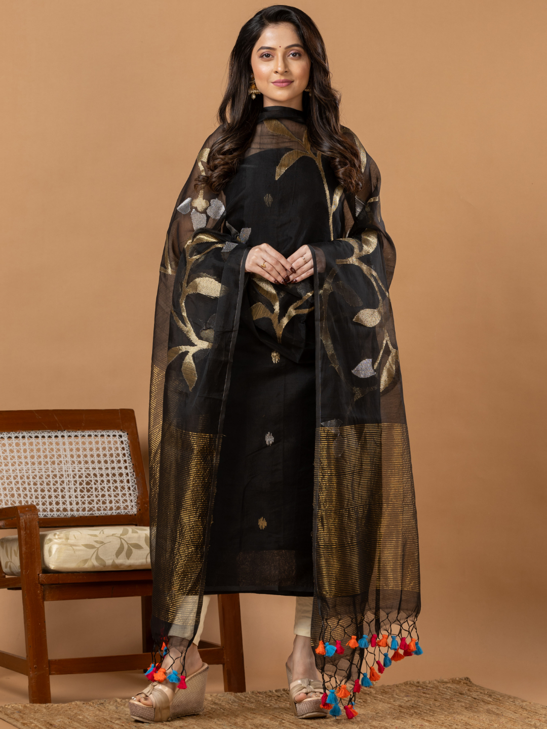 Handwoven Jamdani Muslin Unstitched 2-Piece Kurti | Jet Black