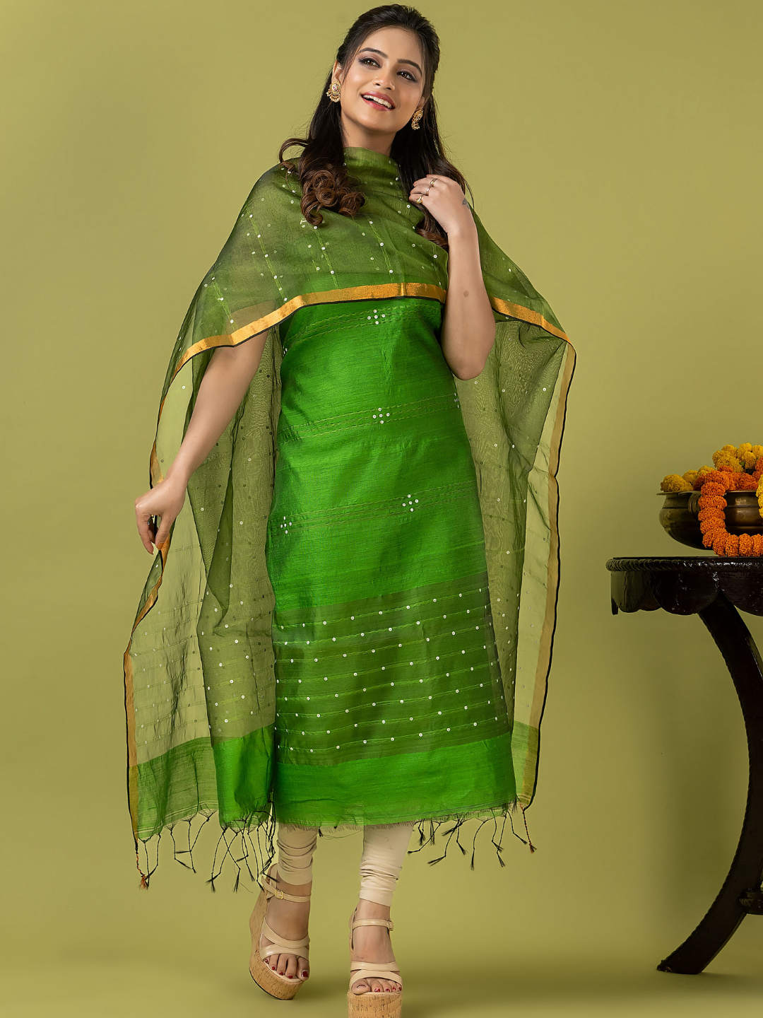 Handwoven Jamdani Muslin Unstitched 2-piece Kurti | Lime Green