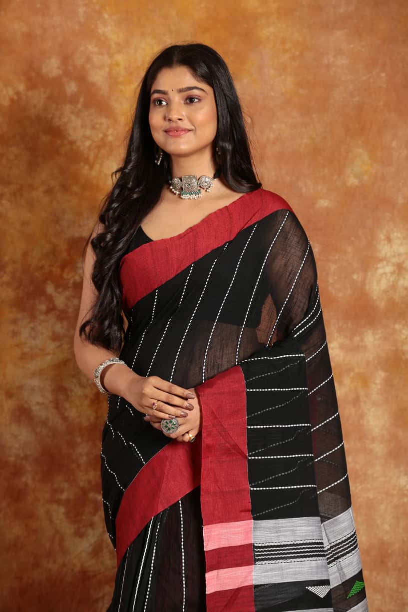 Black with Red Border-Handloom Cotton Saree-024 - indeloom