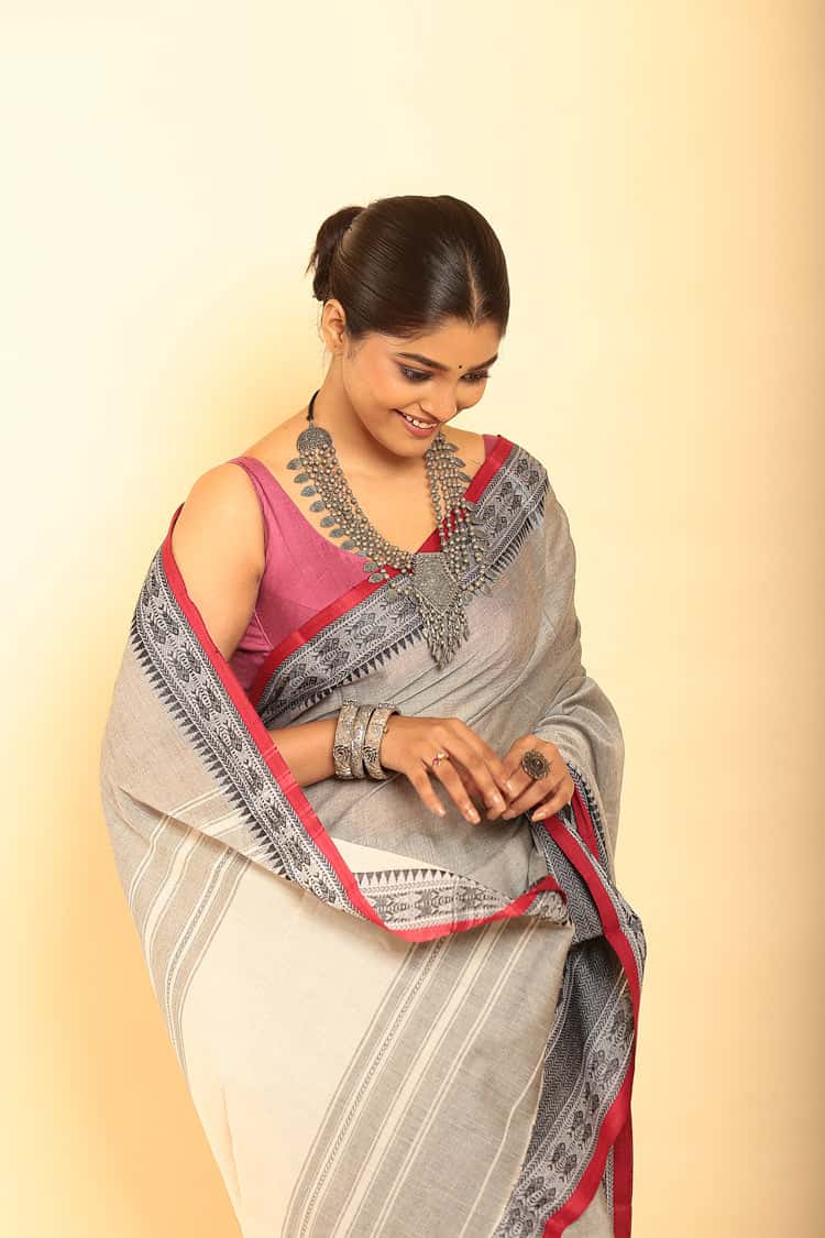Gray and REd Border Handloom Cotton Saree-012 - indeloom