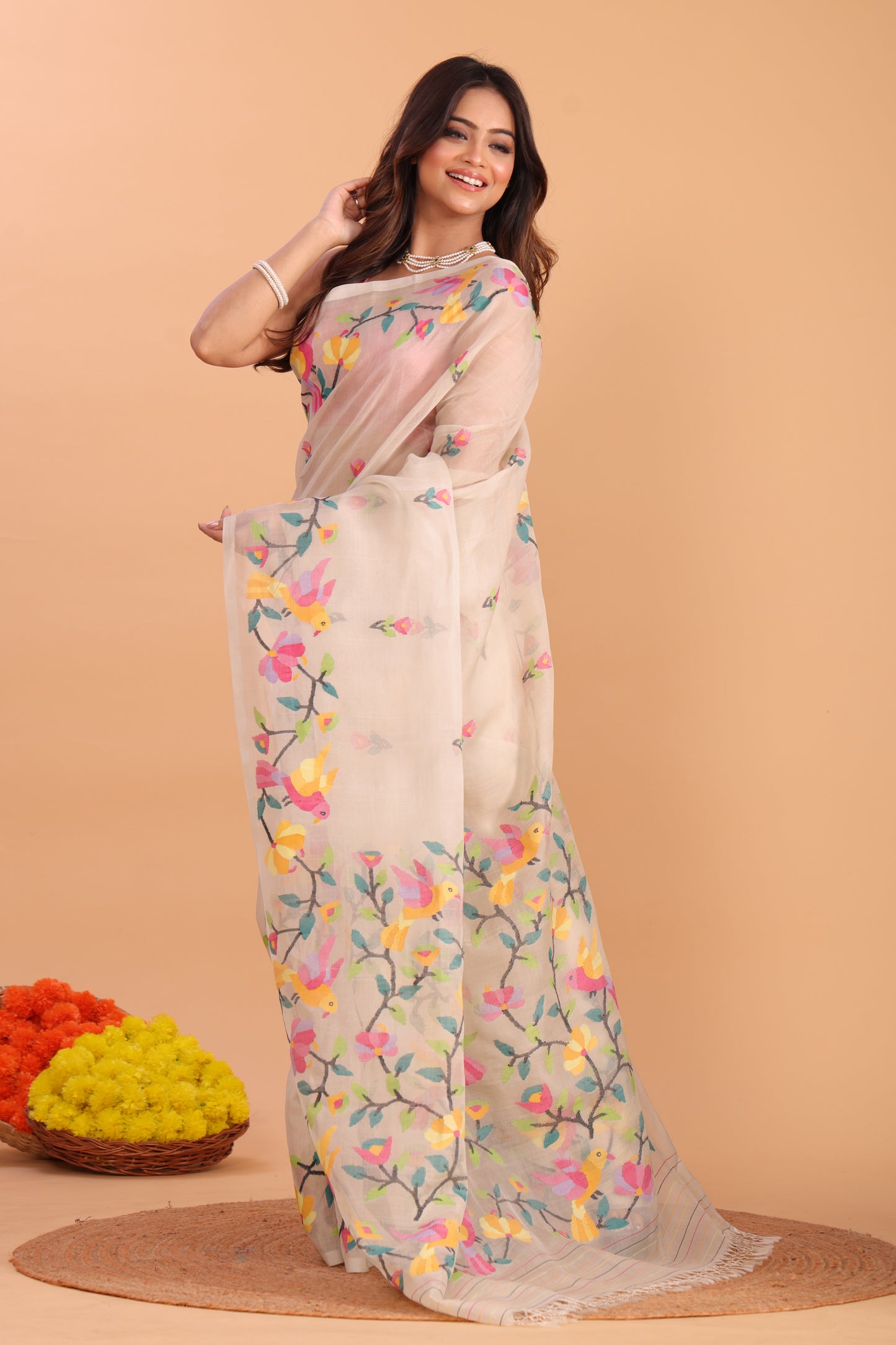 Handwoven Pure Jamdani Cotton Saree  |  Warm Ivory