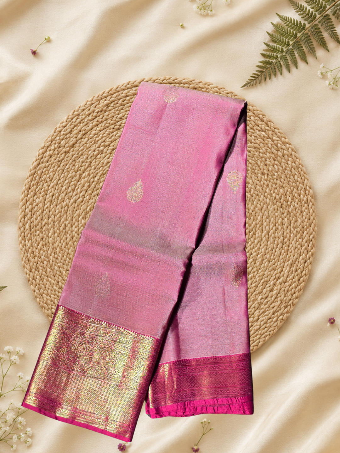 Traditional Kanjivaram Silk saree in Magenta