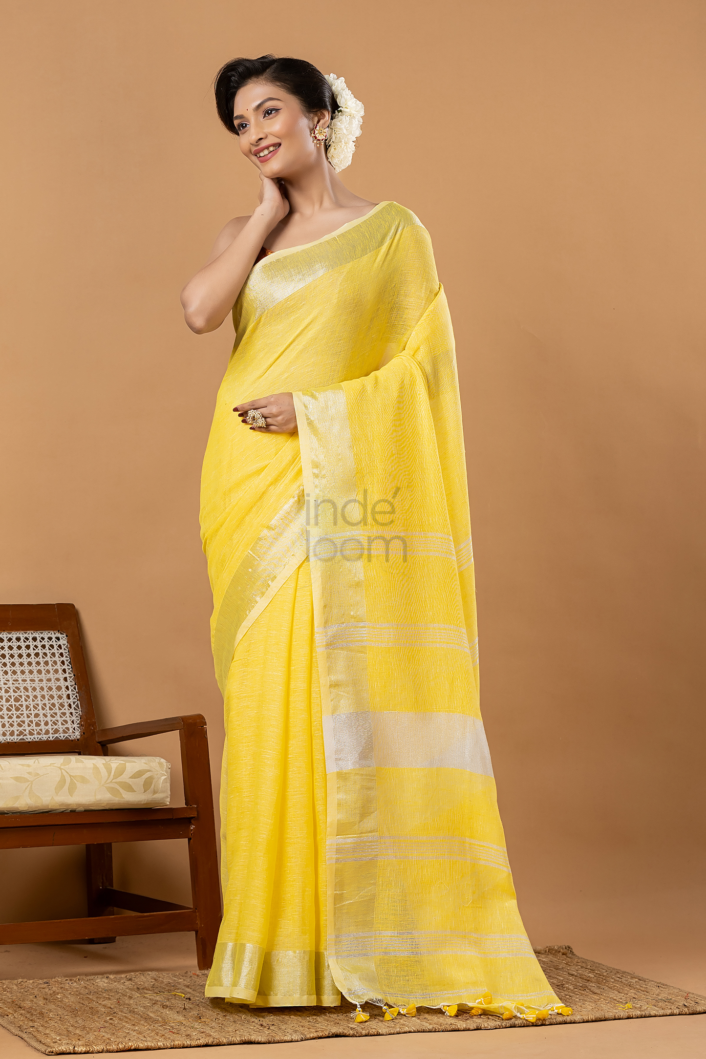 Pure Handloom Linen Saree | Yellow and White | Plain Body with Ribbon border