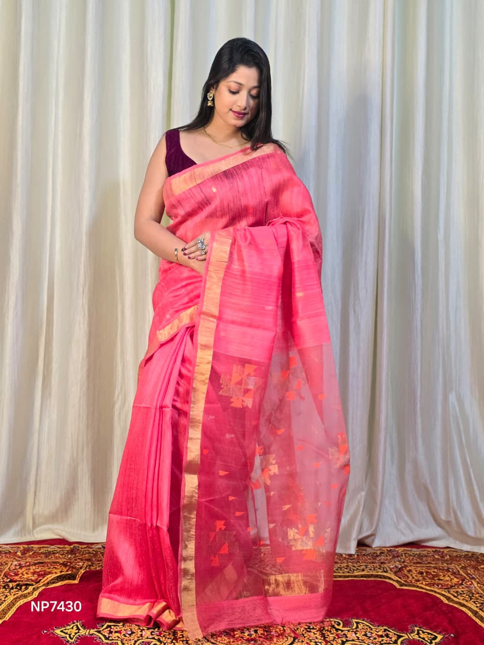 Pure Matka Jamdani Handwoven Saree In Deep Pink - 162