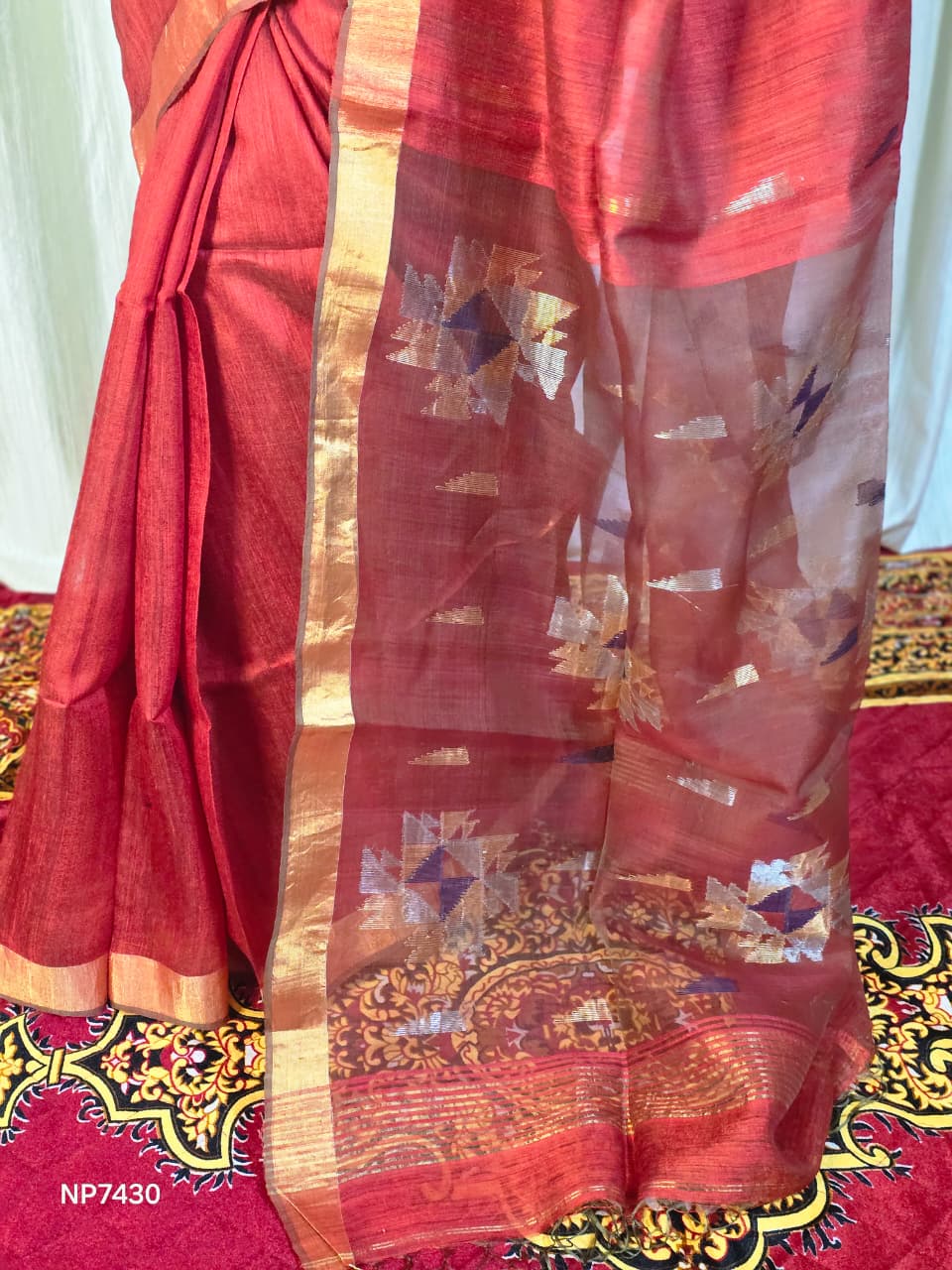 Pure Matka Jamdani Handwoven Saree In Ruby Red - 163