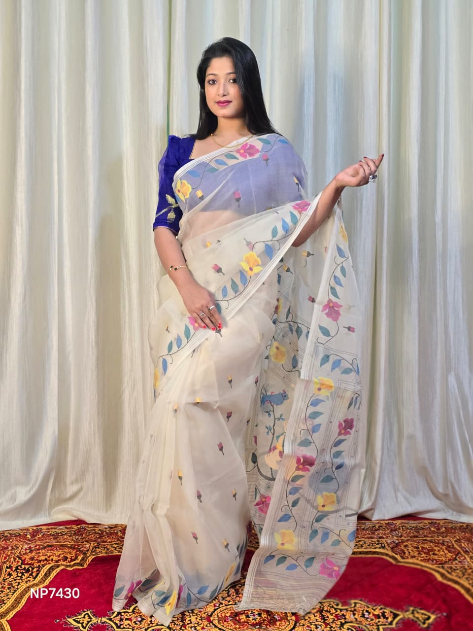 Pure Tantuj Muslin Jamdani Needle Work Handwoven Saree In Snow White - 169